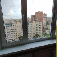 Красногвардейский район, пр. Ударников д. 56, серия дома 1ЛГ-137, установка пластикового окна