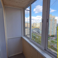 Красногвардейский район, пр. Ударников 38-1, серия дома Щ937823к, отделка лоджии вагонкой