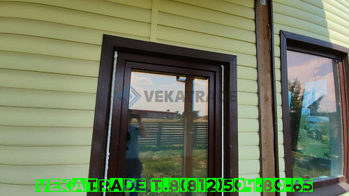 Всеволожский район, ул. Полевая 41, установка двери