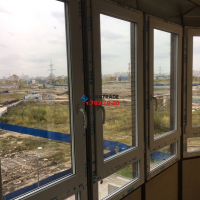 Парголово, ул. Фёдора Абрамова д 21-3, установка окна и теплое остекление на балконе