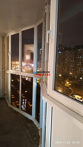 Приморский район, Богатырский 51, панорамное остекление лоджии