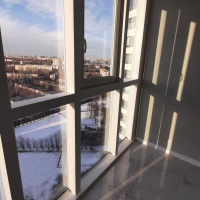 Московский район, пр. Космонавтов 37, установка термокоробов на фасадное остекление