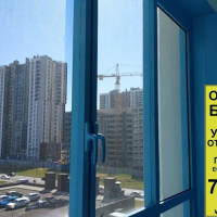 Приморский район, Плесецкая 20-2, замена фасадного остекления на балконе