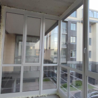Красносельский район, ул. Катерников 6, остекление 3х метрового балкона