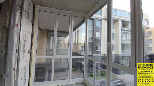 Красносельский район, ул. Катерников 6, остекление 3х метрового балкона