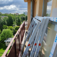 Кировский район, Бульвар Новаторов 64, серия дома Г5-И, остекление балкона