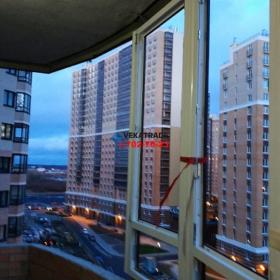 ЖК Капитал, Каштановая 3. Остекление, утепление и отделка балкона под ключ