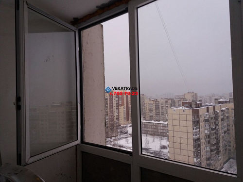 Фрунзенский район, Олеко Дундича д. 40, теплое фасадное остекление