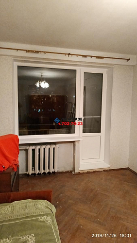 Московский район, пр. Космонавтов 52-6, серия дома 1-ЛГ-507, установка теплого балконного блока