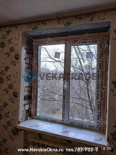 Выборгский район, пр. Тореза 25, серия дома 1-528-КП-10, установка теплых пластиковых окон