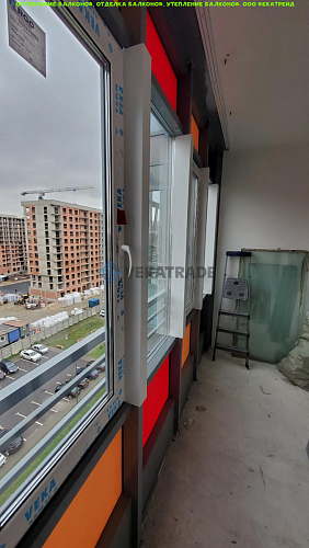 Московский район, ул. Среднерогатская 11, утепление фасада термокоробами