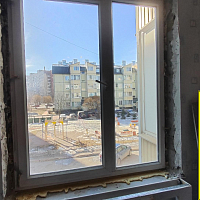 №13706 установка окна в панельном доме Колпино Ремизова 13