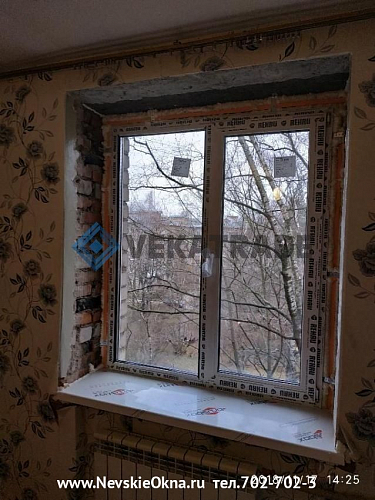 Выборгский район, пр. Тореза 25, серия дома 1-528-КП-10, установка теплых пластиковых окон