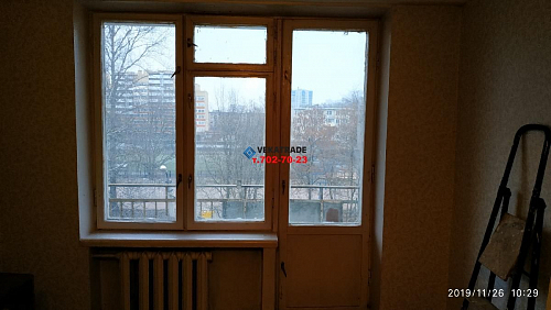 Московский район, пр. Космонавтов 52-6, серия дома 1-ЛГ-507, установка теплого балконного блока