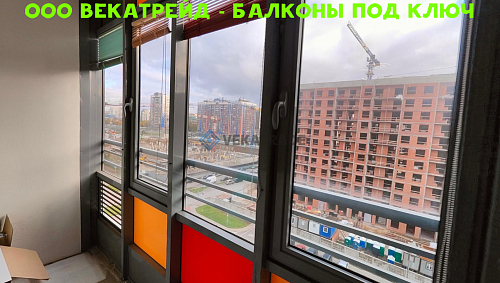 Московский район, ул. Среднерогатская 11, остекление лоджии альпинистами