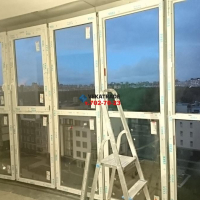 Красносельский район, ул. Катерников 7, теплое панорамное остекление балкона от пола до потолка