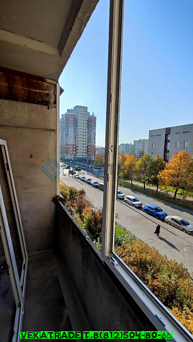 Приморский район, Вербная ул. 18-1, серия дома 137, остекление балкона