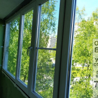 Невский район, ул. Чудновского 8-1, серия дома 504, замена остекления на лоджии