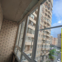 Мурино, ул. Шоссе в Лаврики 57-1, теплое остекление балкона