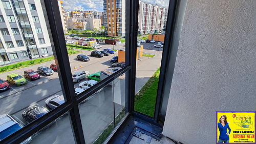 Красносельский район, ул. Генерала Кравченко 3-3, остекление балкона