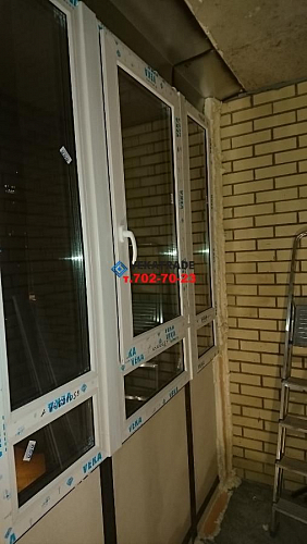 Парголово, ул. Фёдора Абрамова 21-3, теплое остекление полукруглого балкона
